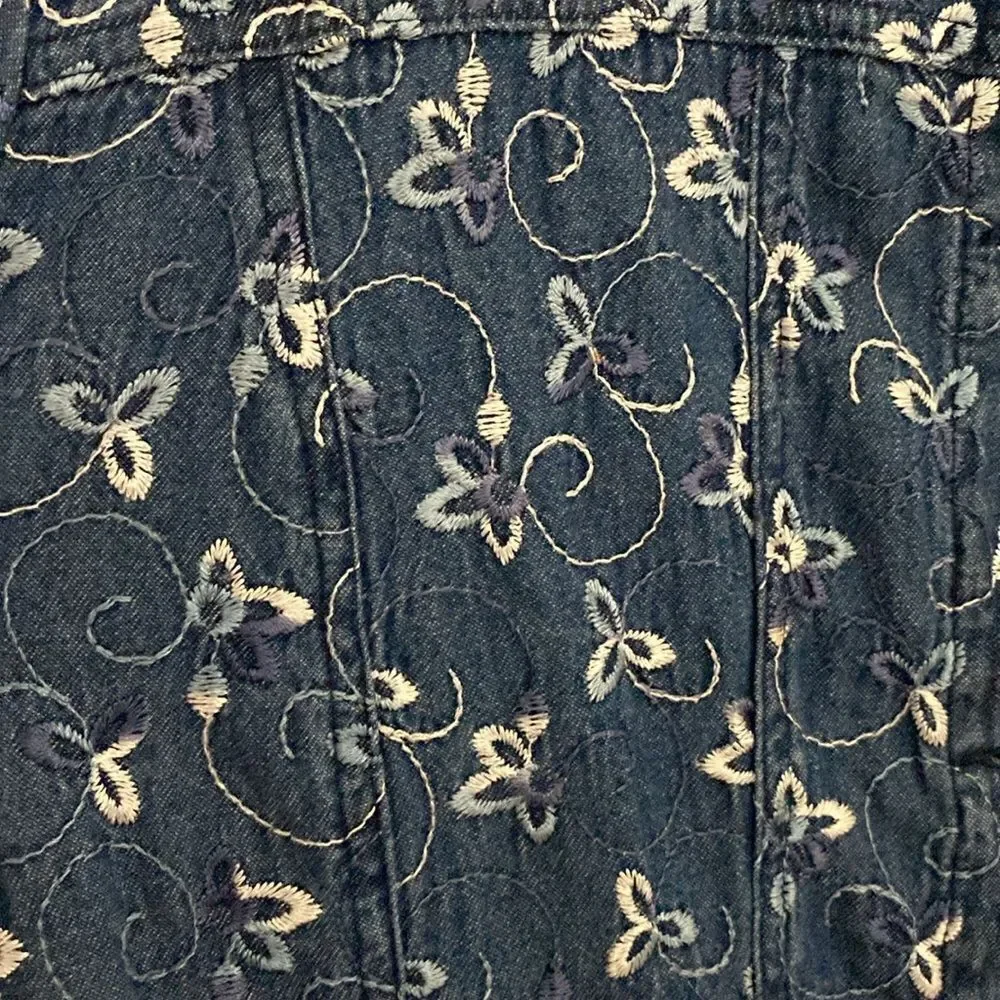 Analogy-Jean jacket with floral embroidery- 100% cotton- Size large - Picture 3 of 7